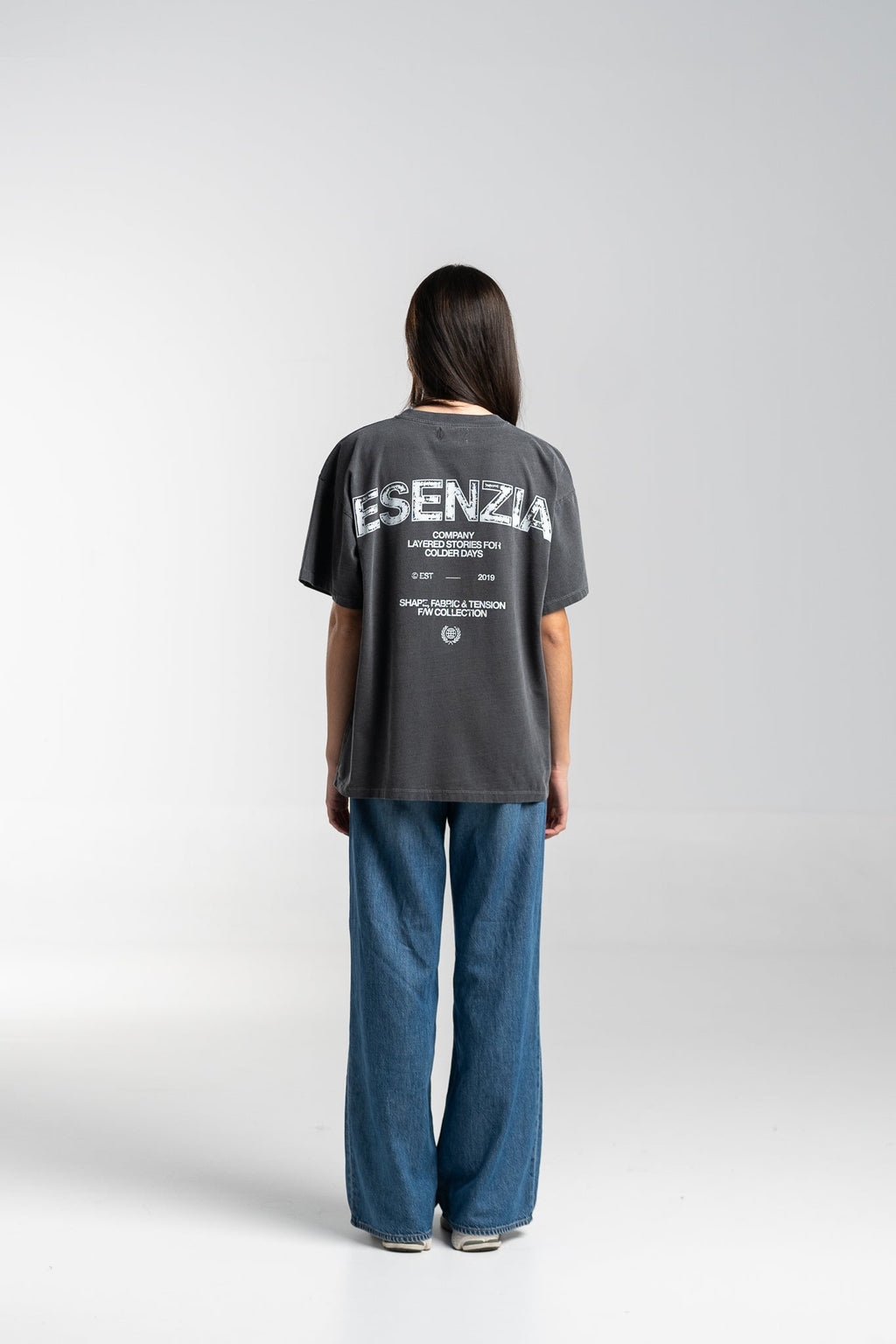 BLACK FABRIC TEE