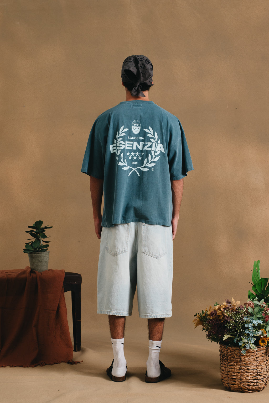 SAPPHIRE ROYAL TEE