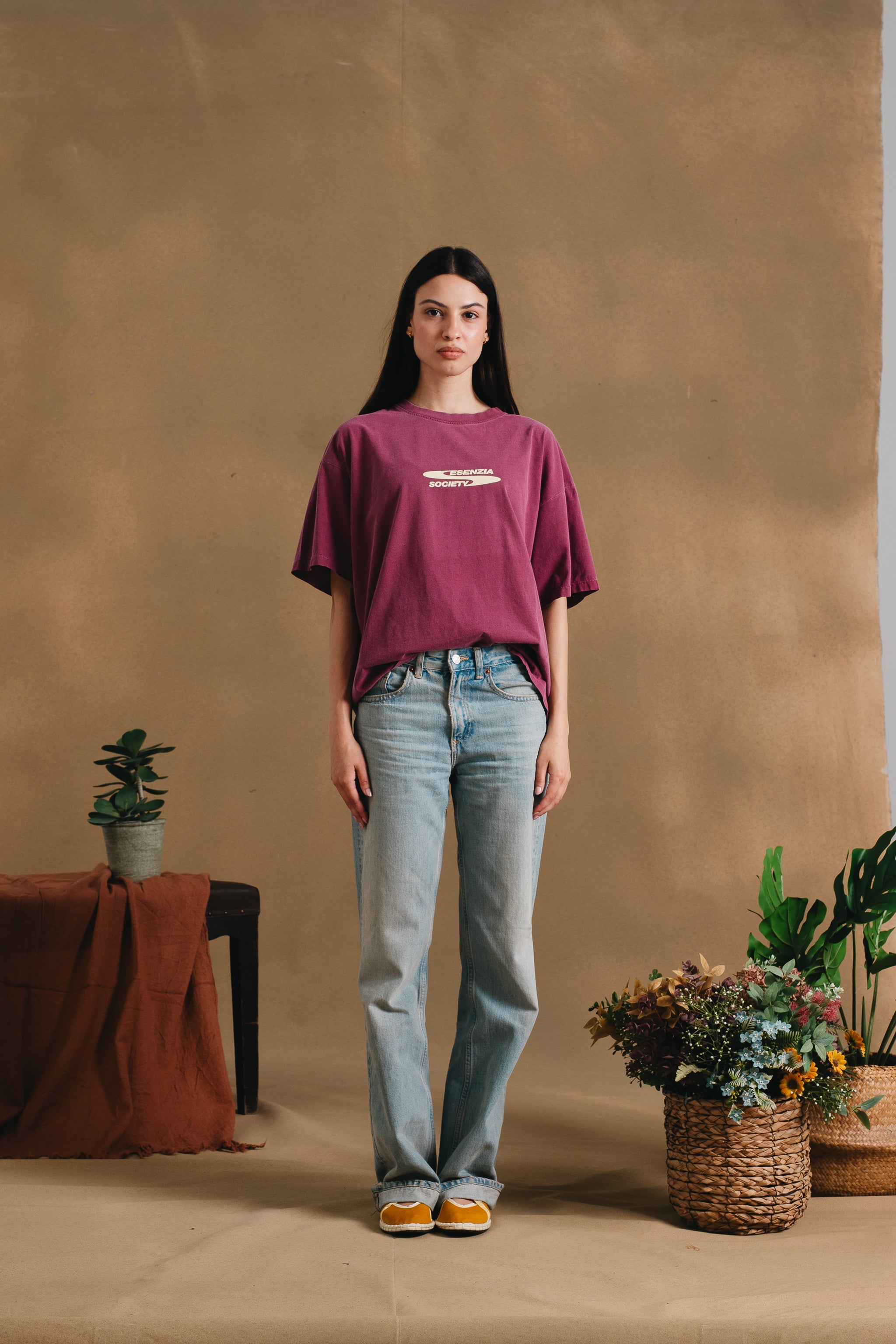 GRAPE GRAPHIC TEE