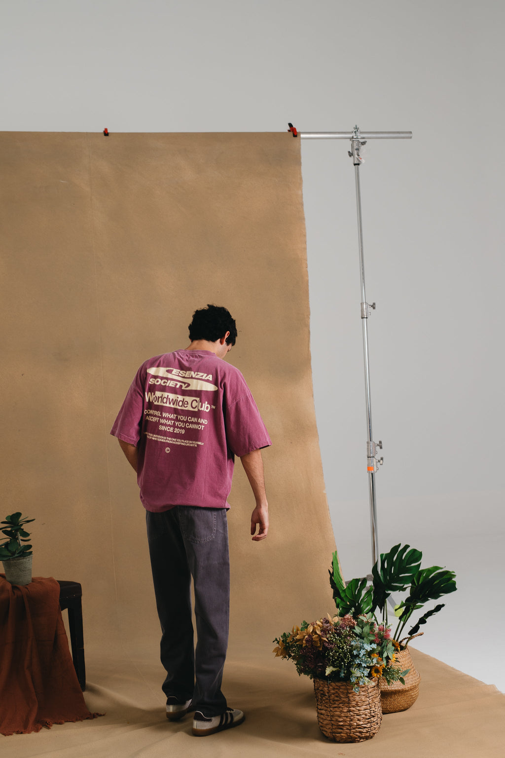 GRAPE GRAPHIC TEE