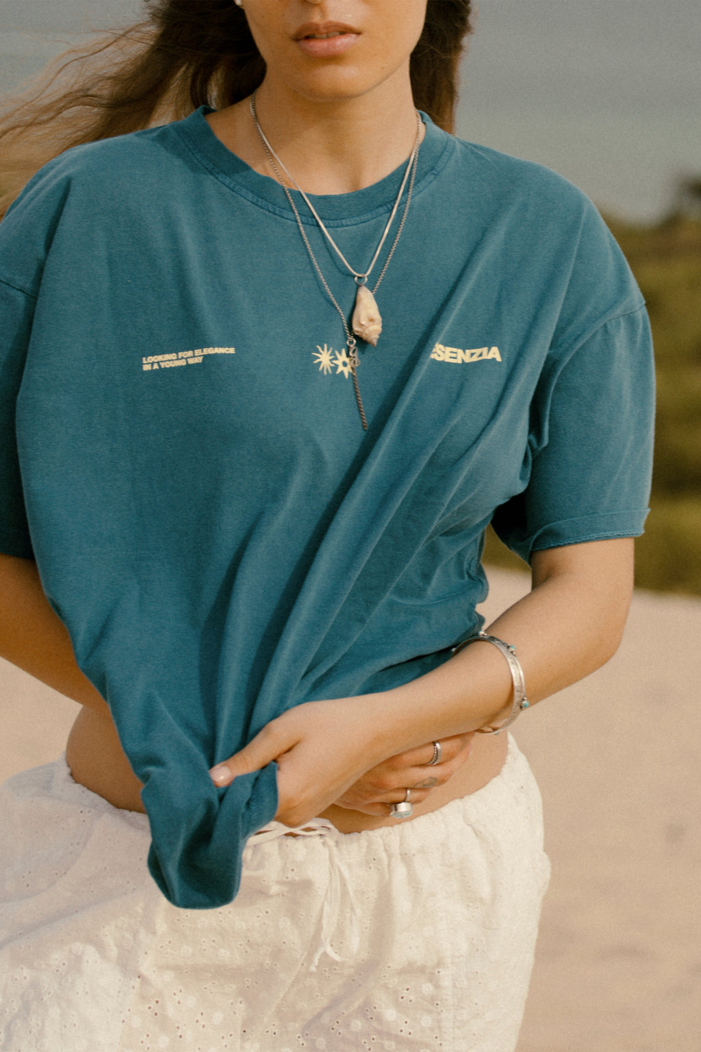 DUNA TEE