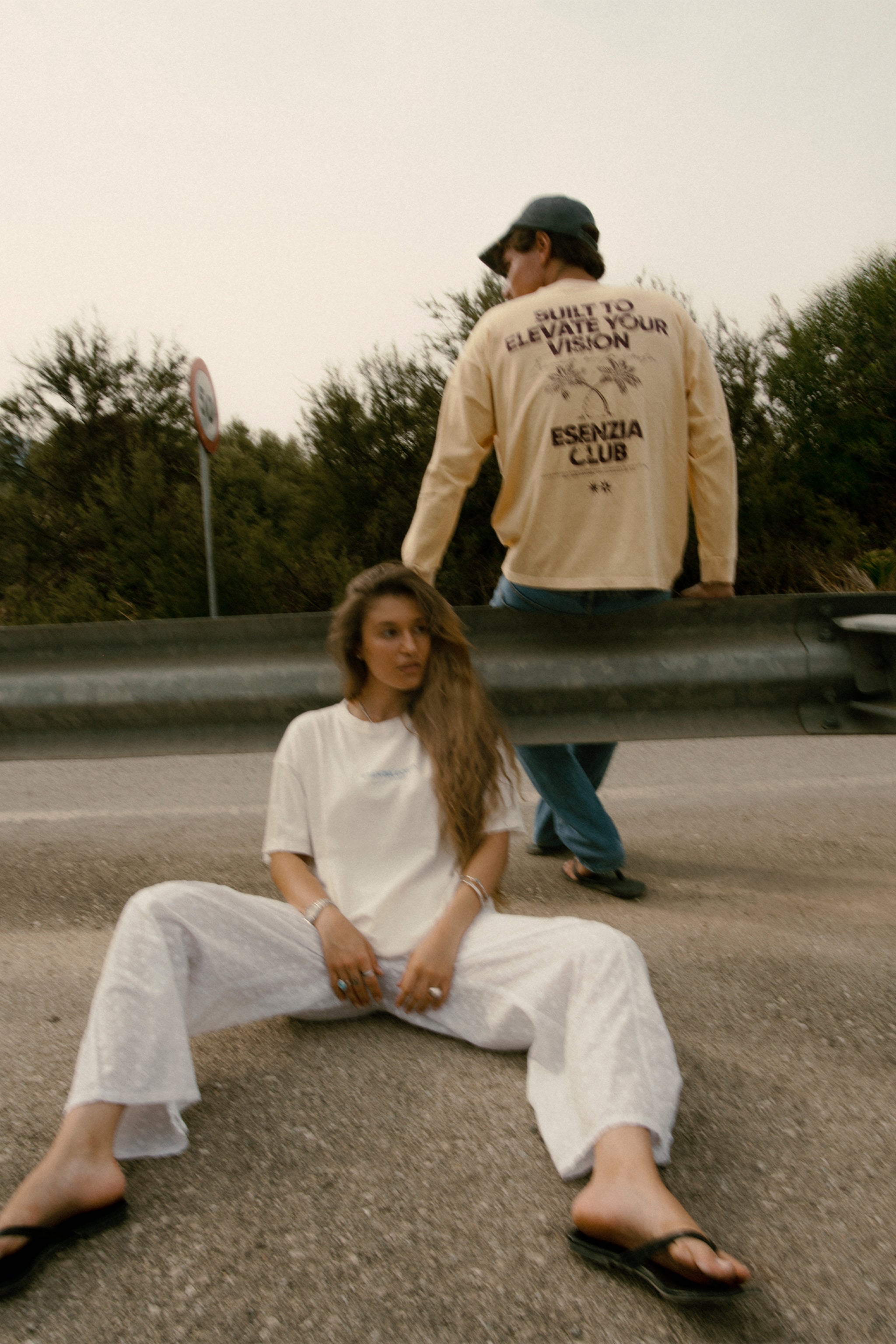 WHITE CALA TEE