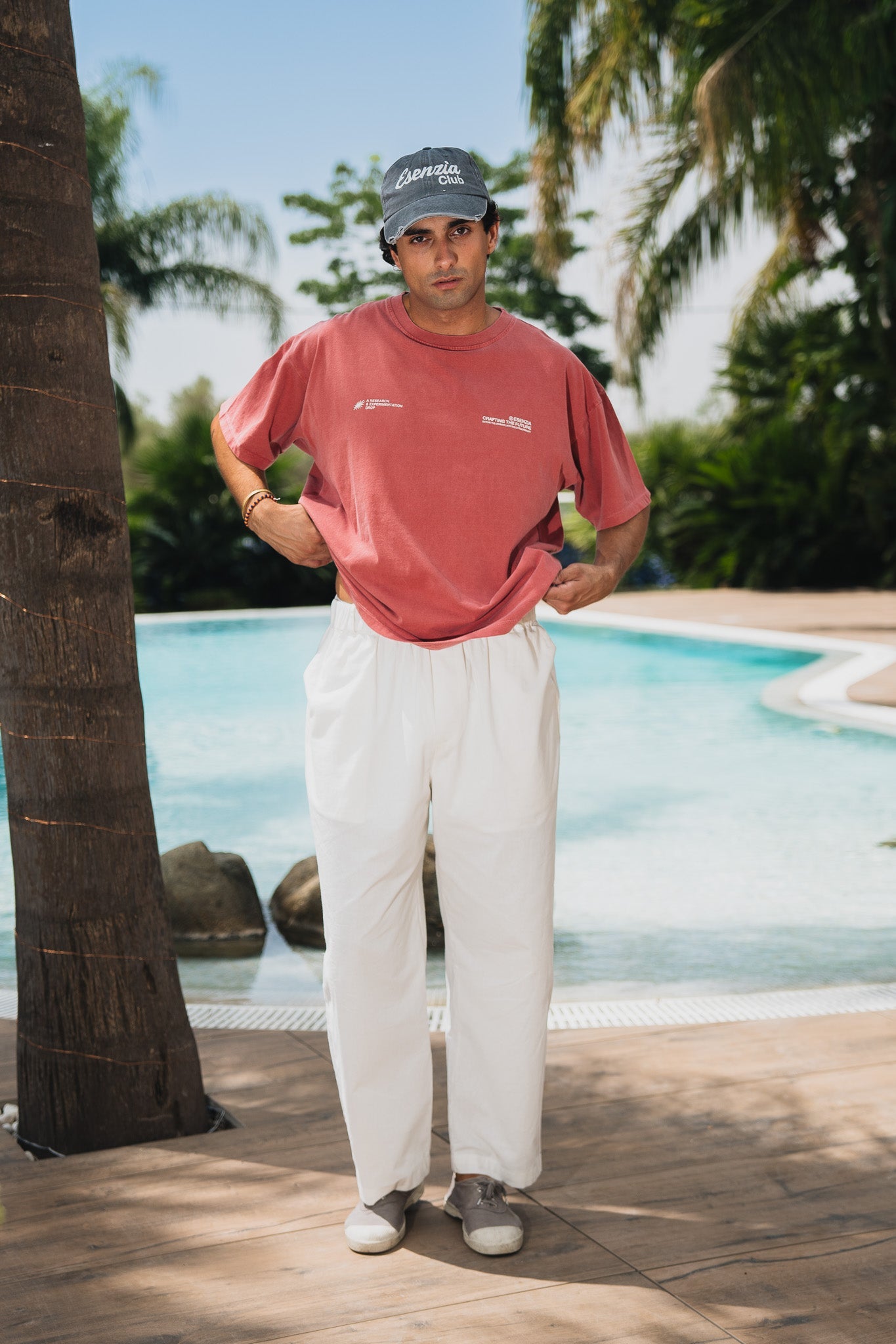 SCARLET DREAM TEE