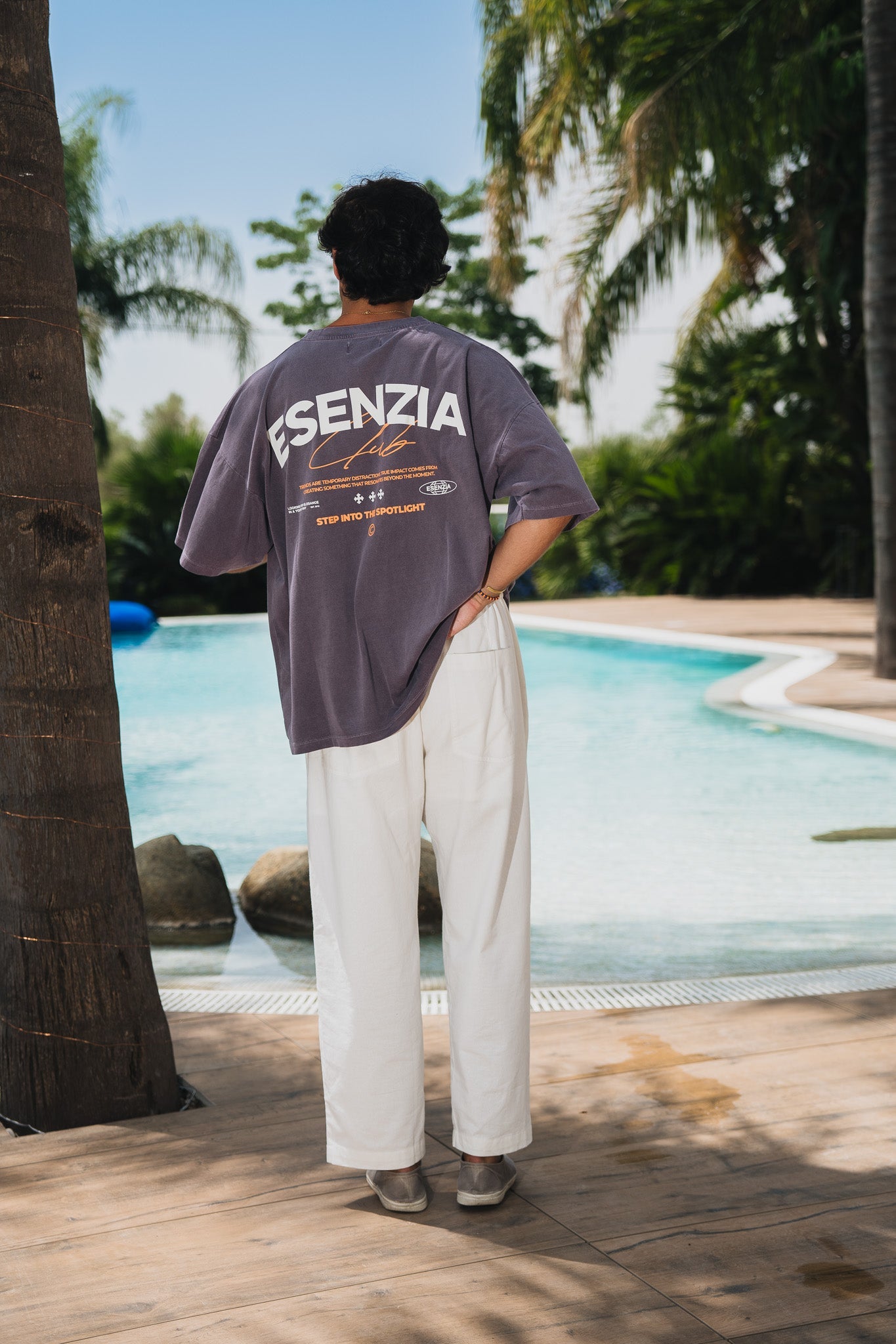 WINE SIGNATURE TEE