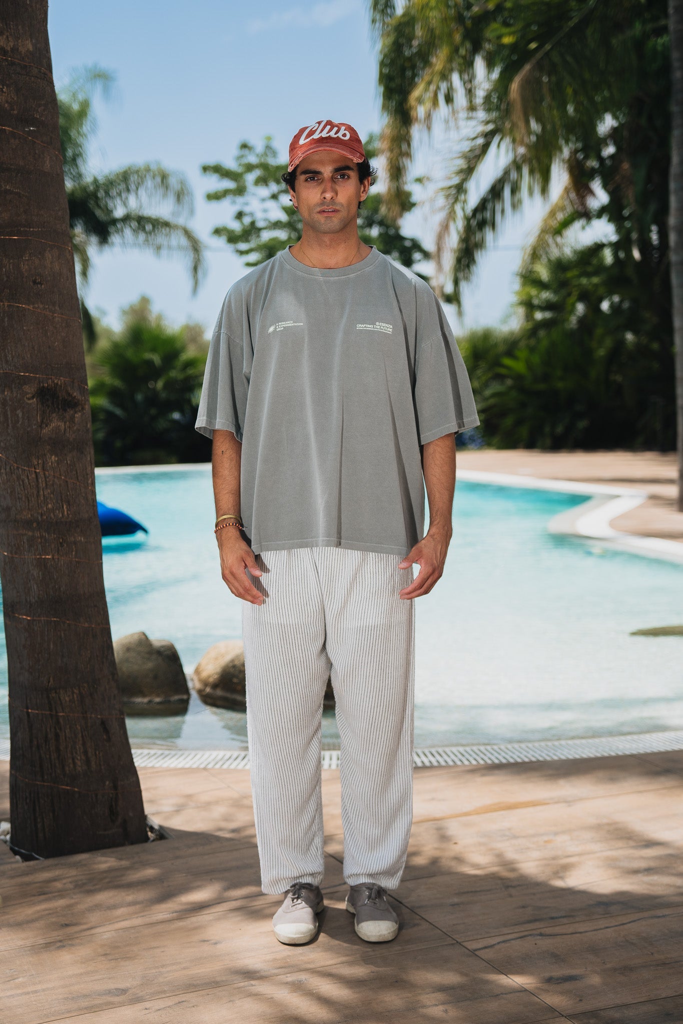 PALE DREAM TEE