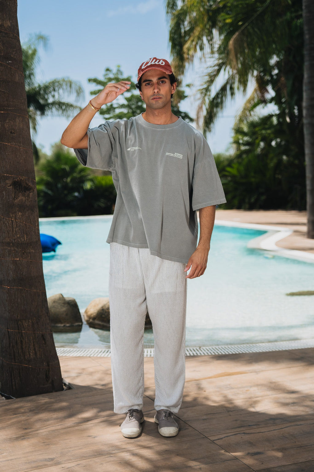 PALE DREAM TEE