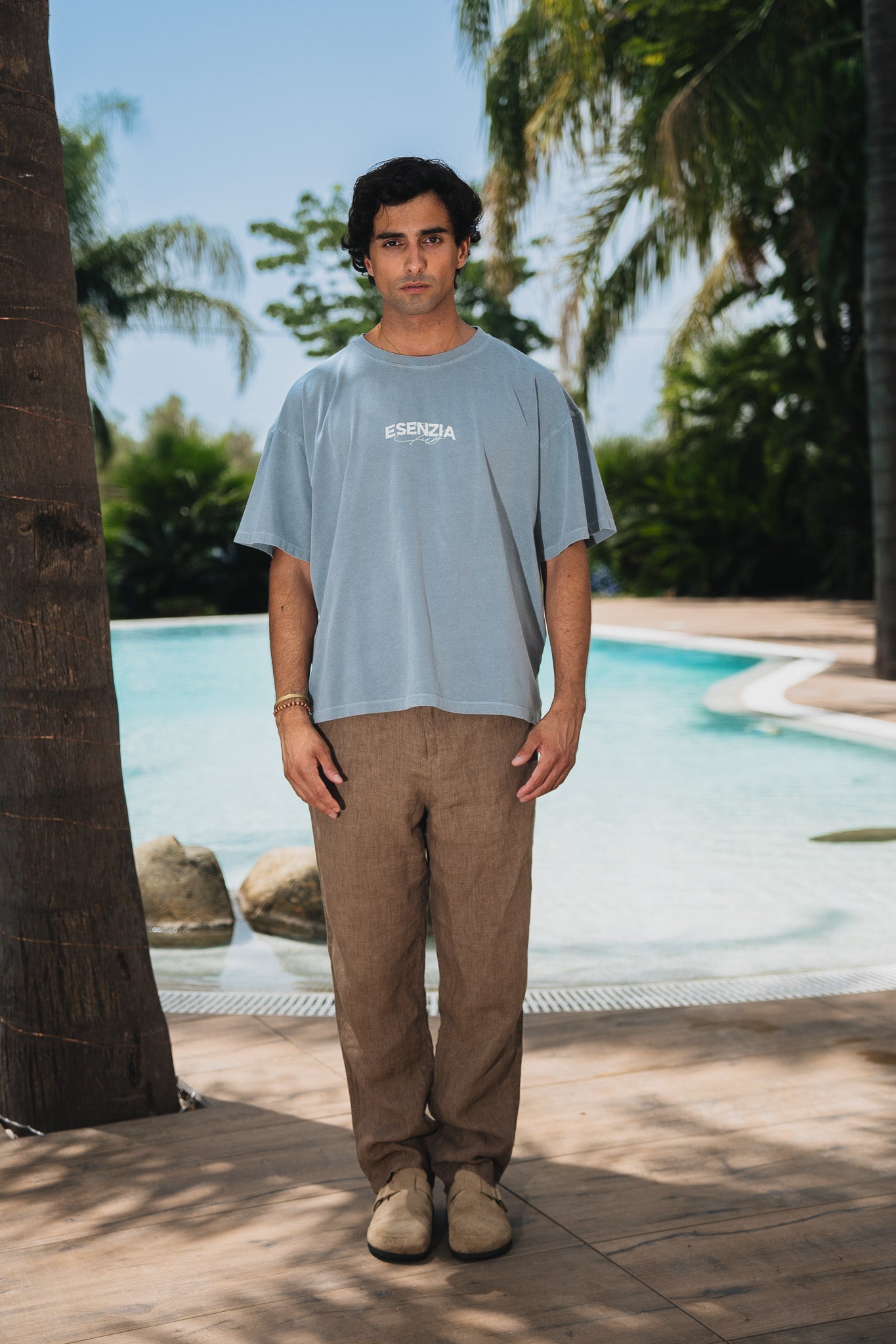FROST SIGNATURE TEE