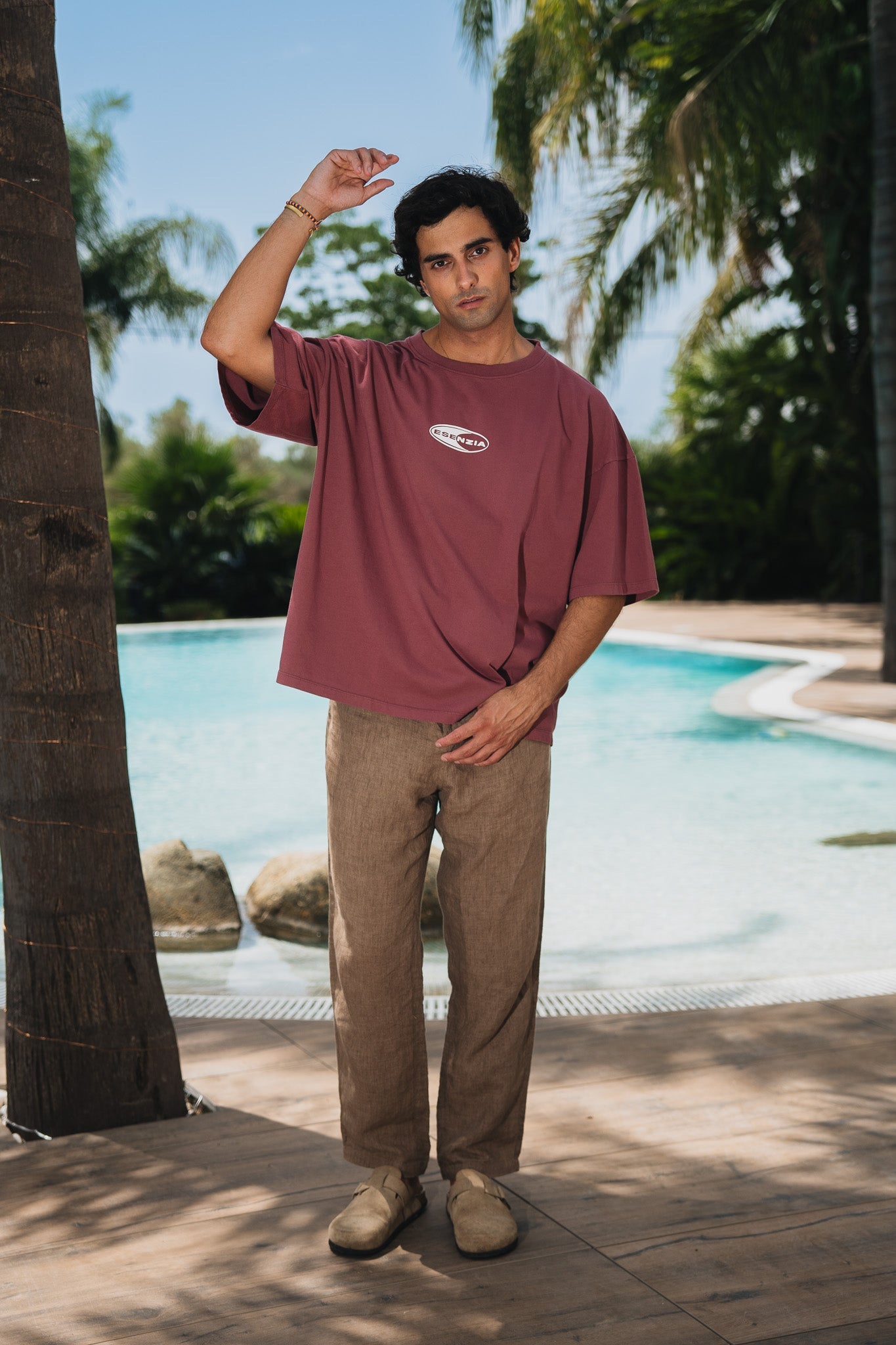 BRICK VINTAGE TEE