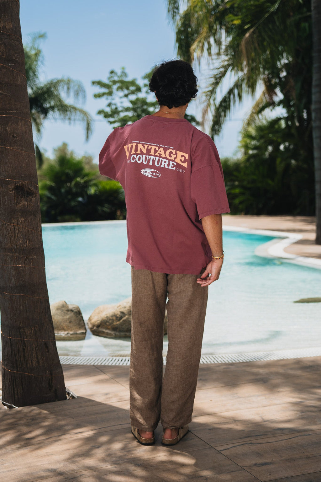 BRICK VINTAGE TEE