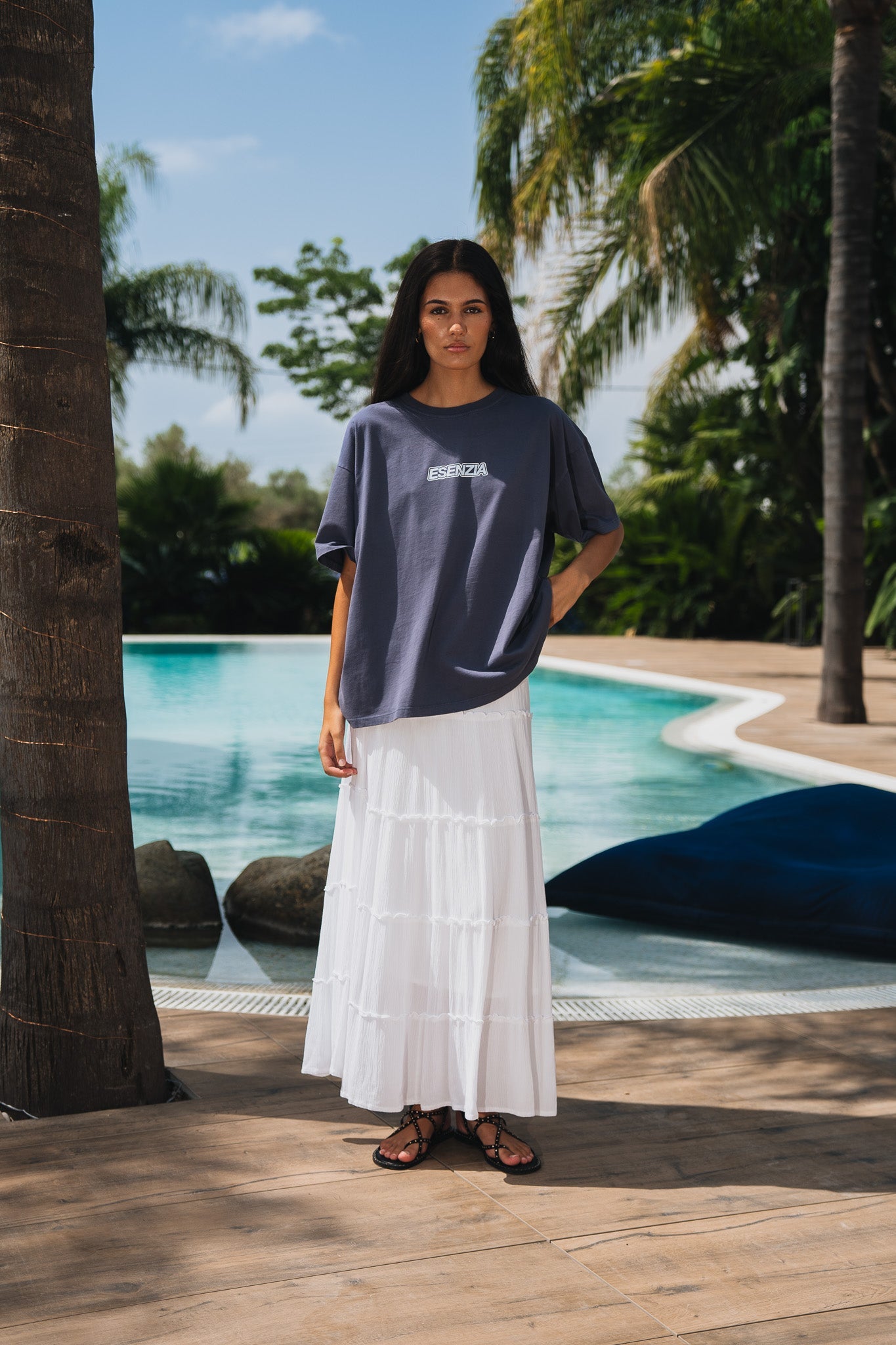 NAVY BEYOND TEE