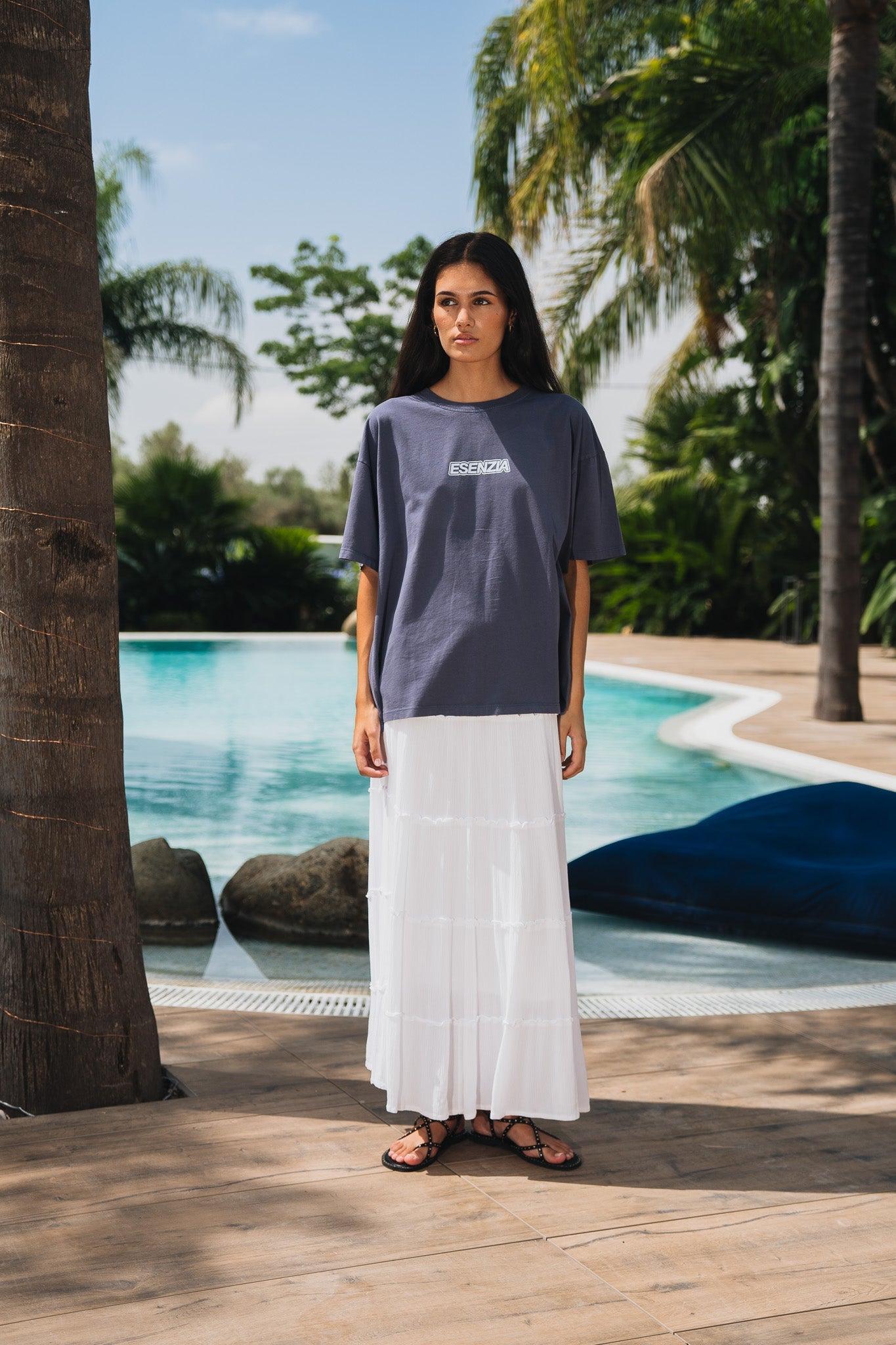NAVY BEYOND TEE