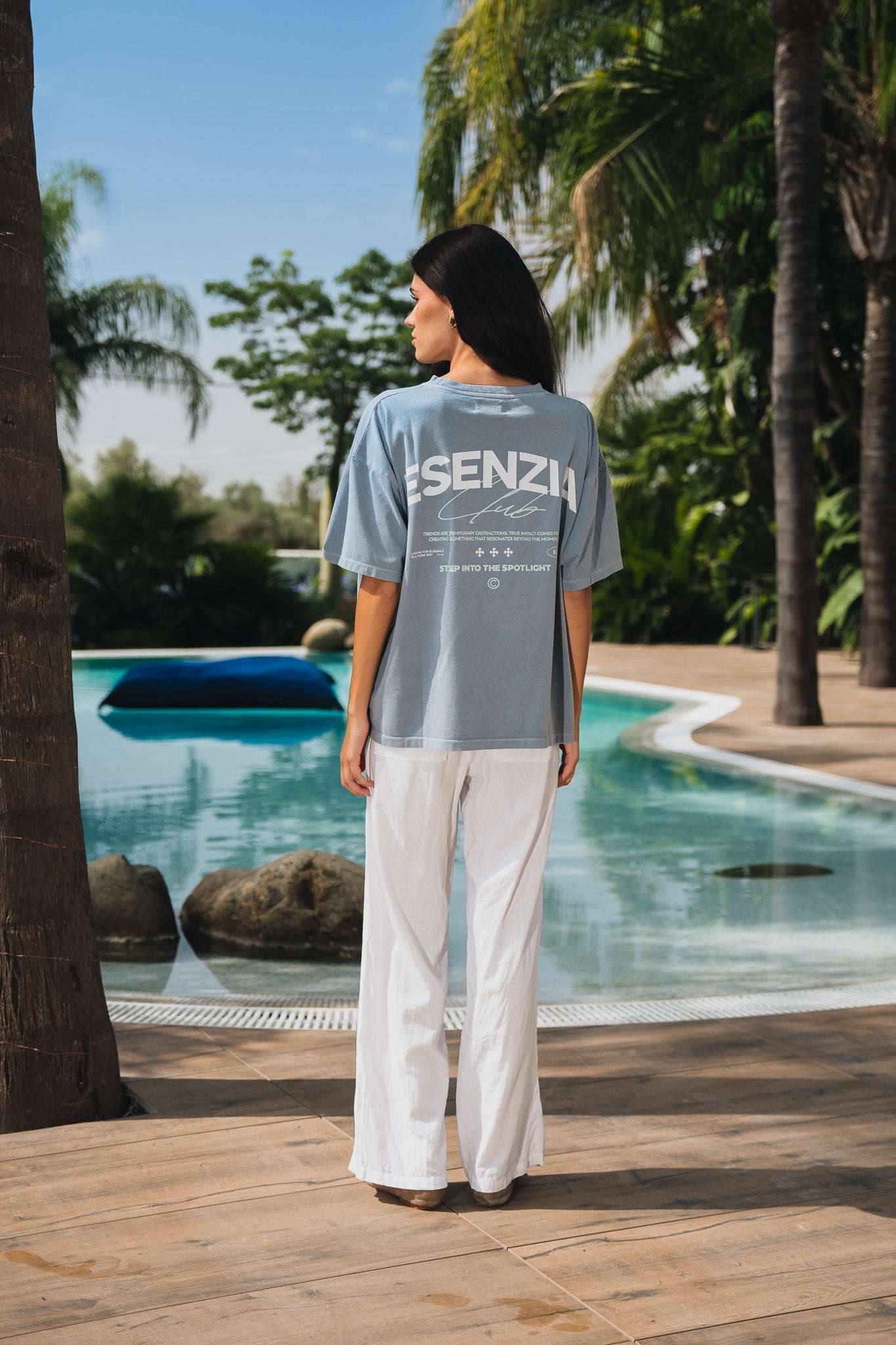 FROST SIGNATURE TEE