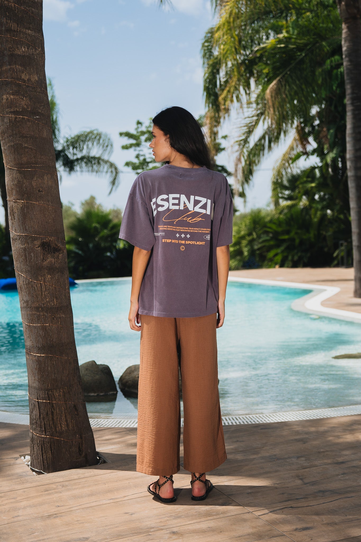 WINE SIGNATURE TEE
