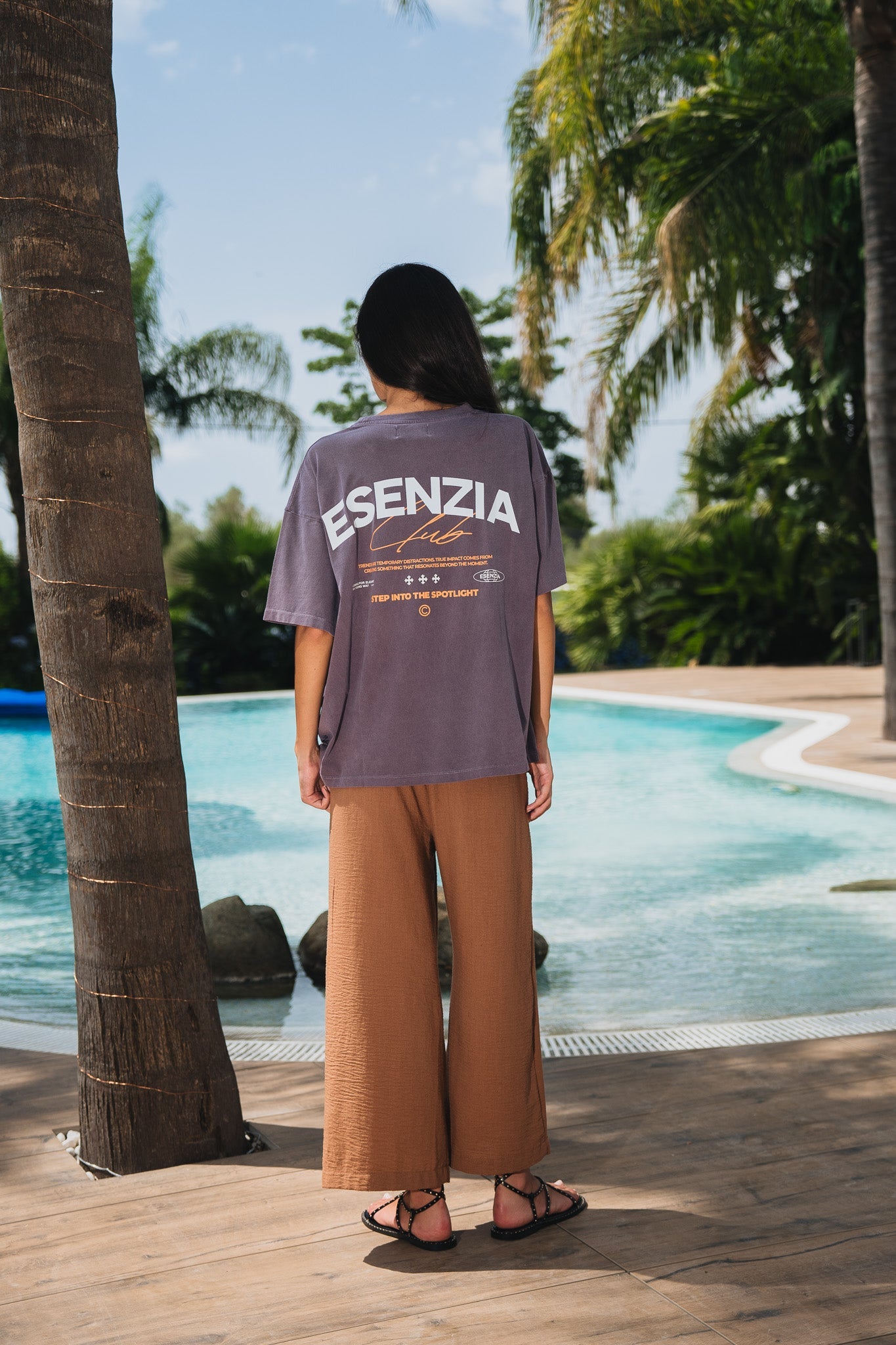 WINE SIGNATURE TEE