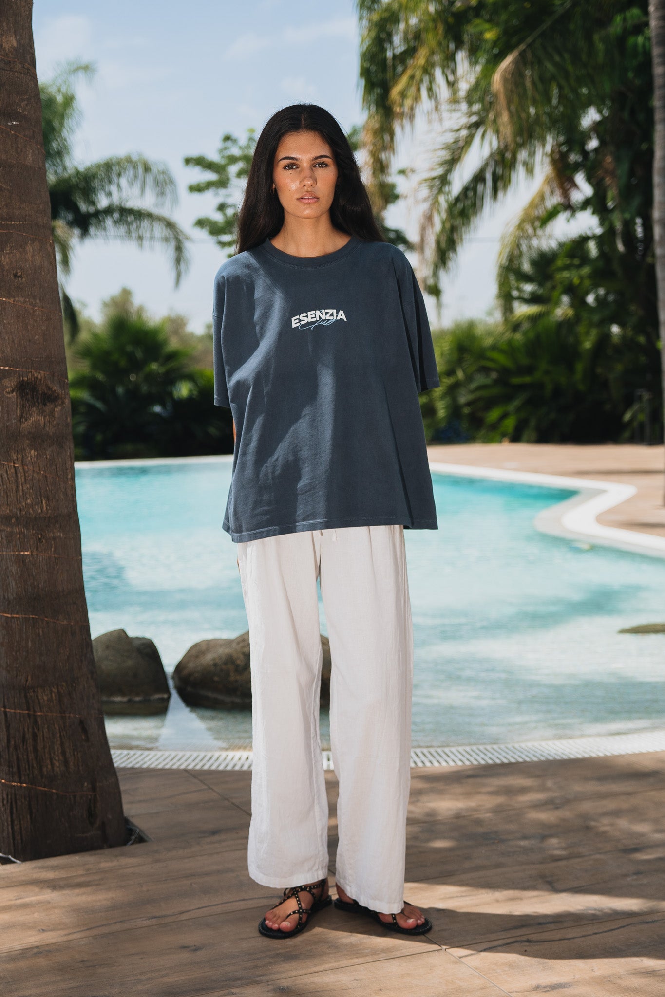 IRON SIGNATURE TEE