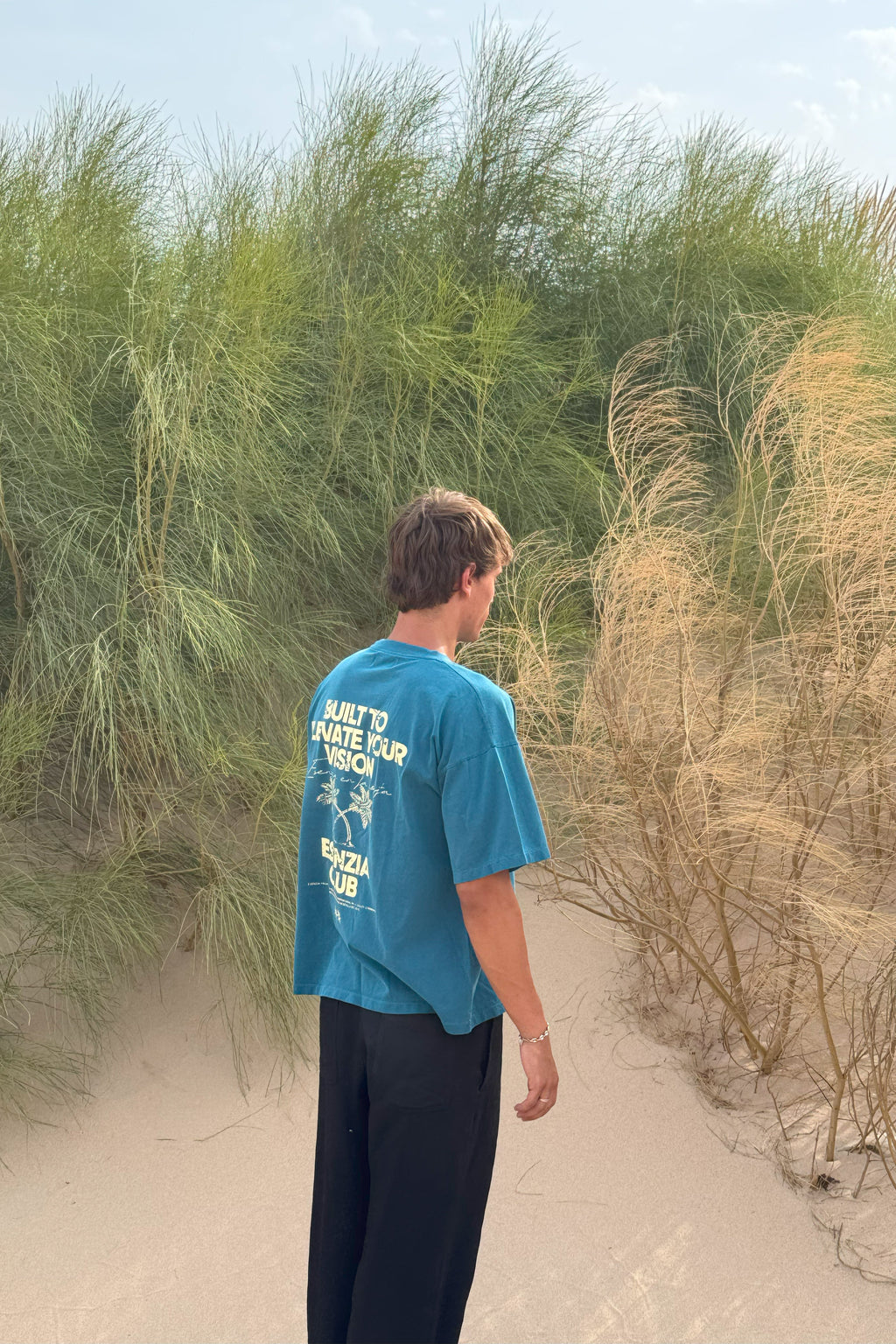 DUNA TEE