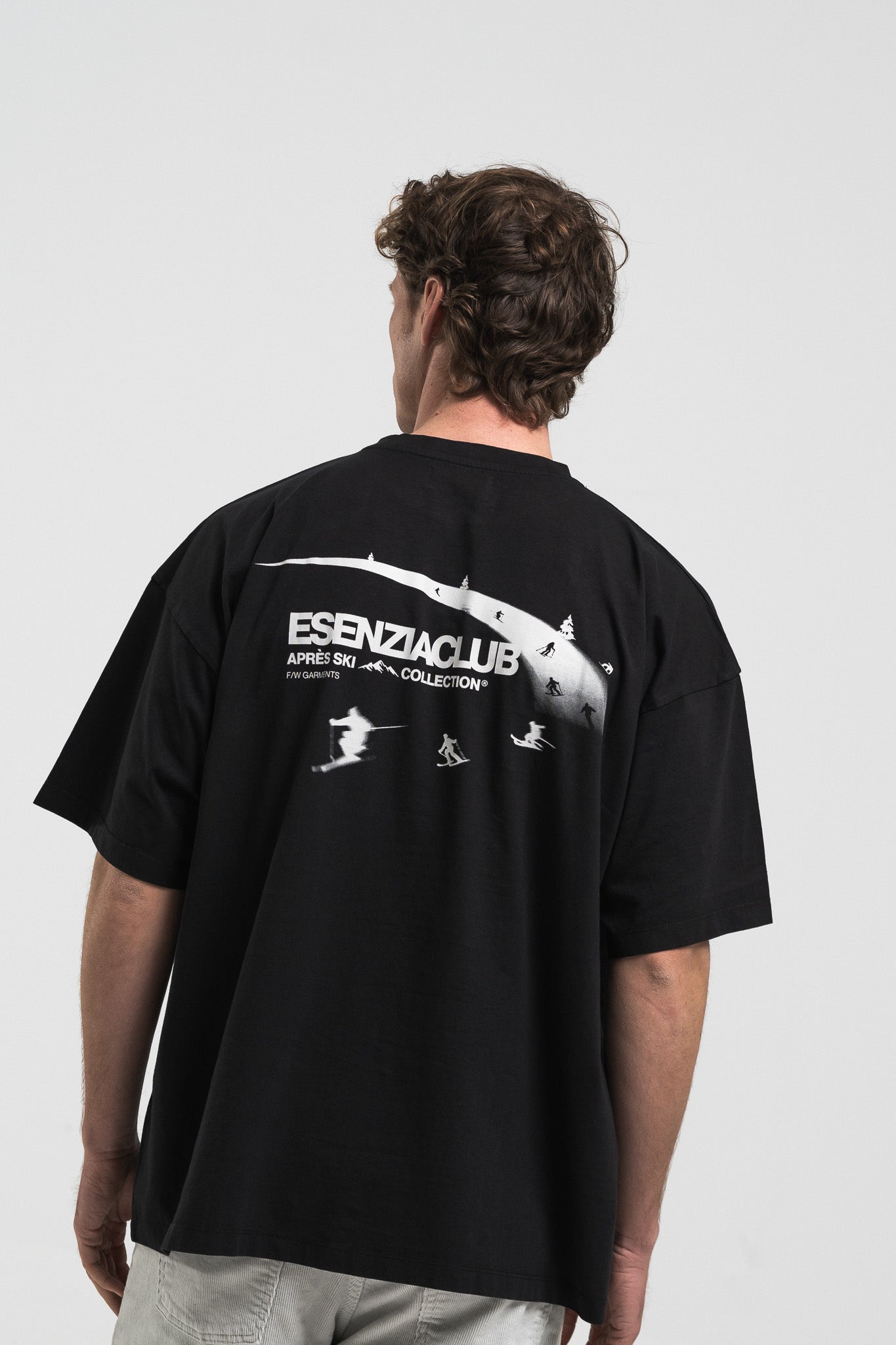 BLACK SNOW TEE