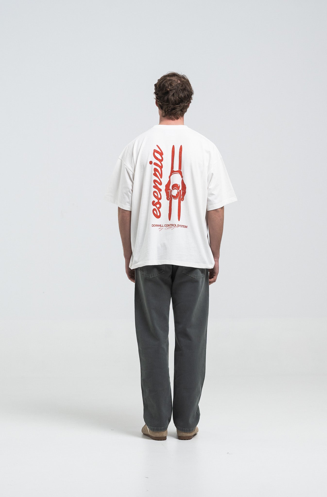WHITE EQUIPMENT TEE