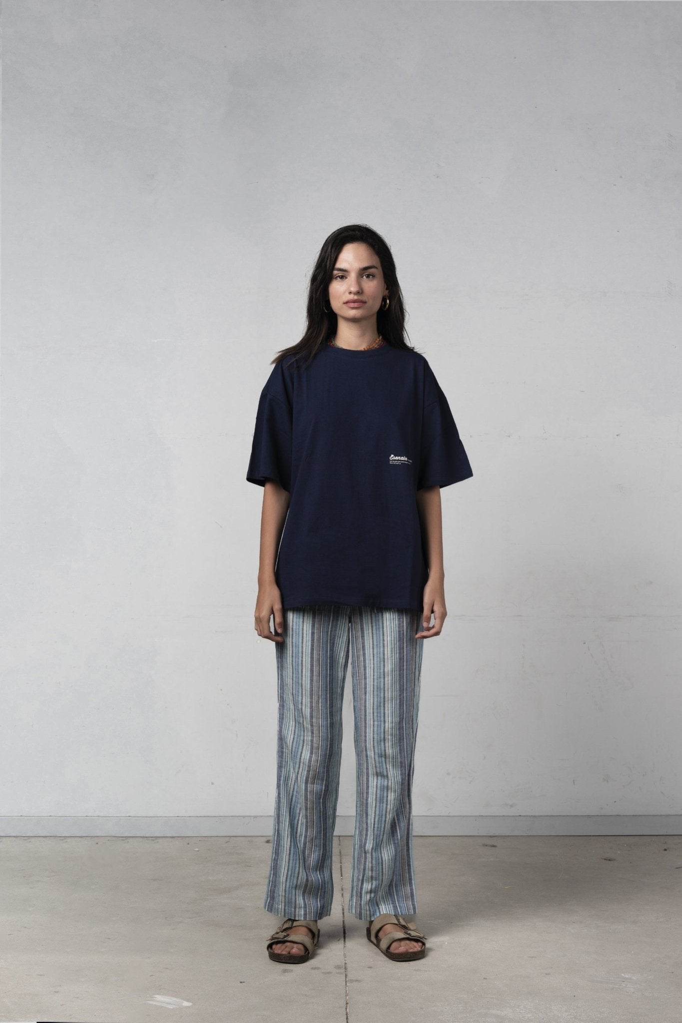 DARK BLUE WOLF TEE