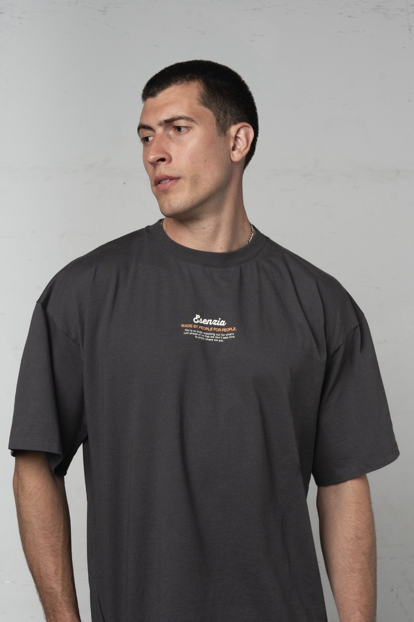 STONE HOLOGRAPHIC TEE