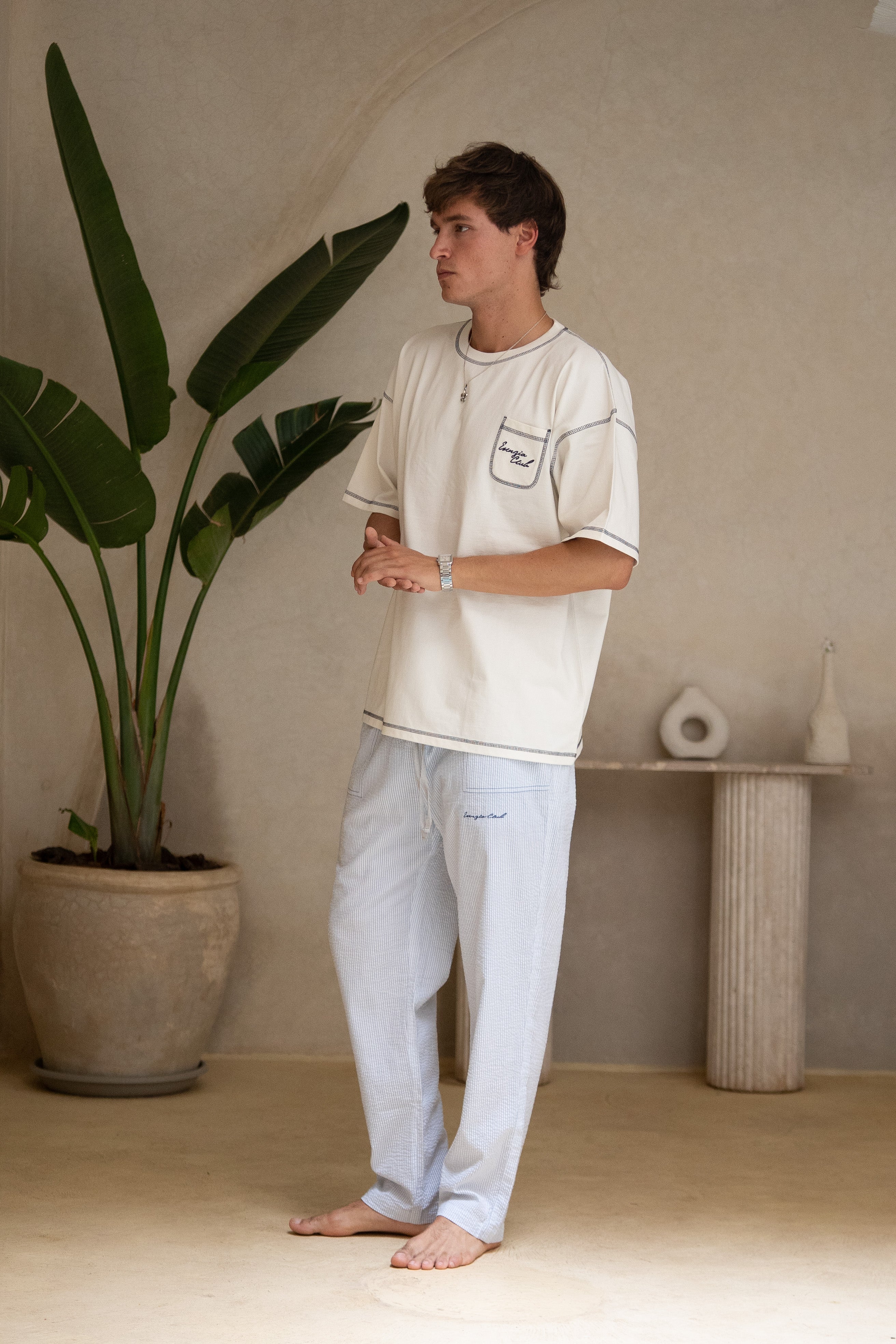 HEAVYWEIGHT WHITE STITCH TEE