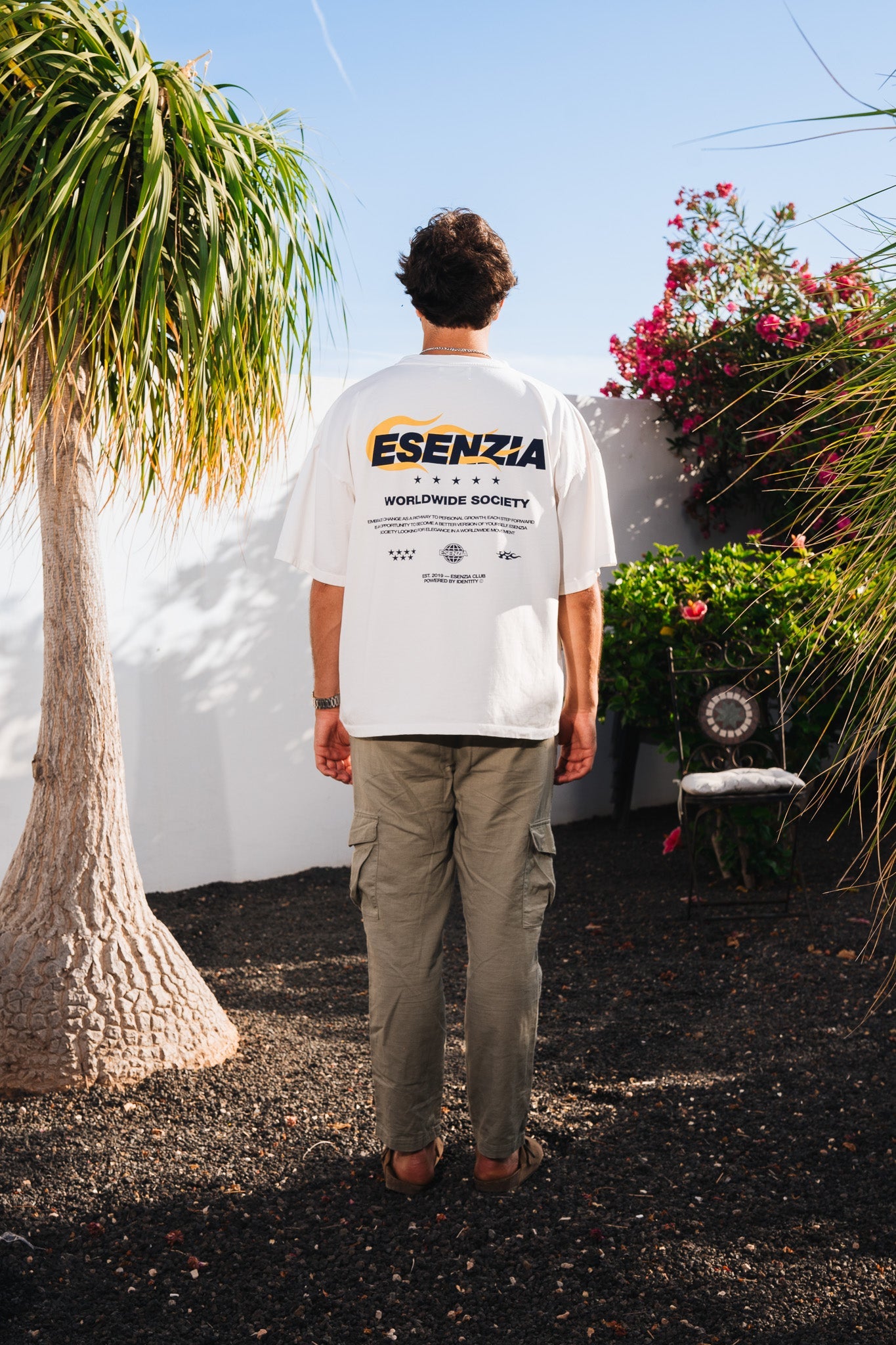 WHITE VOLCANO TEE