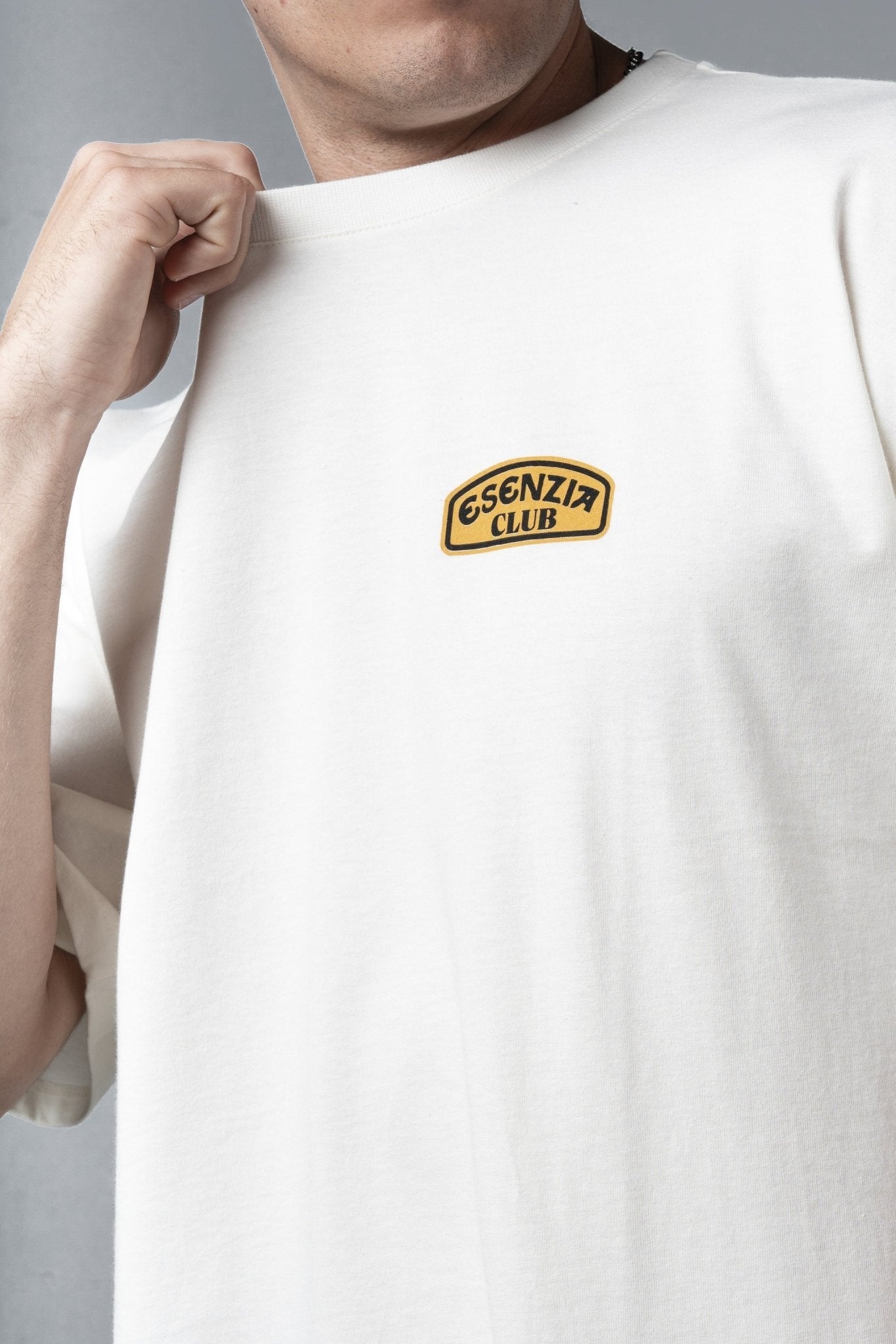 WHITE CAMEL TEE