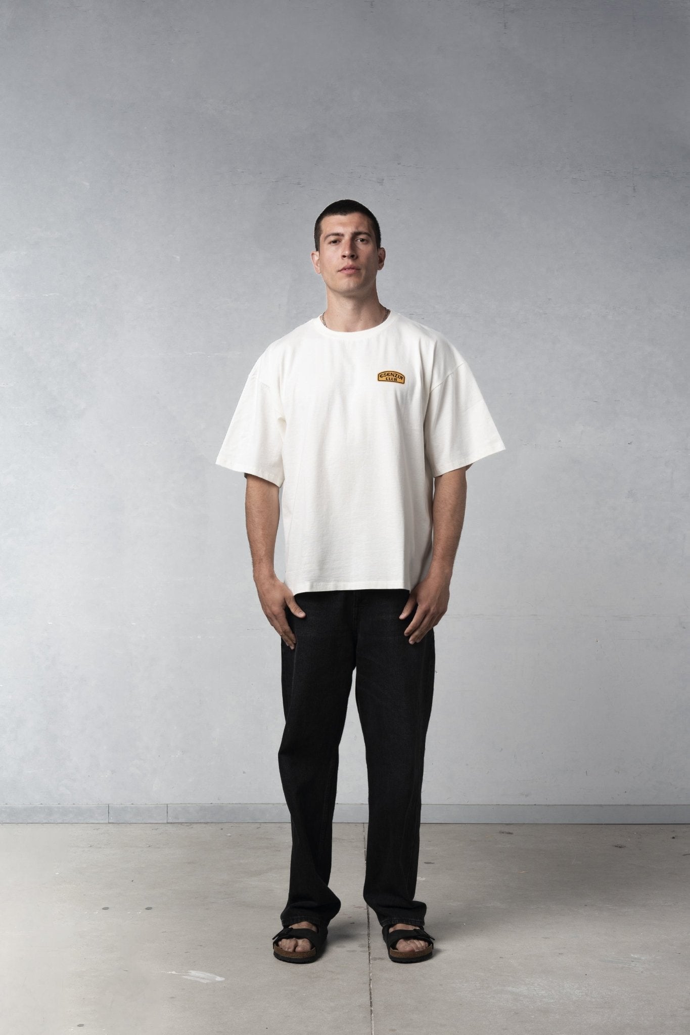 WHITE CAMEL TEE