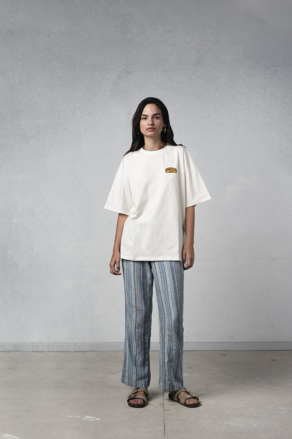 WHITE CAMEL TEE