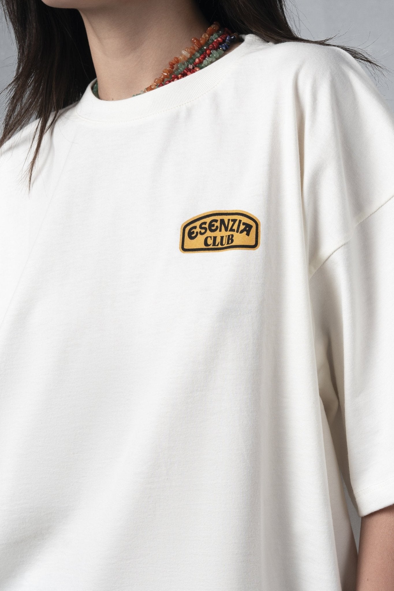 WHITE CAMEL TEE